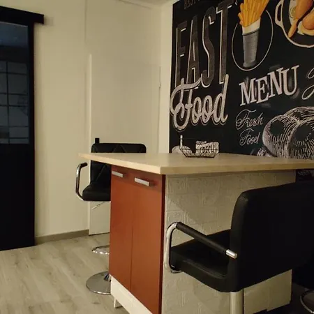 Le G Apartment *
